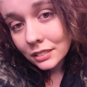 Meet your Posher, Eva